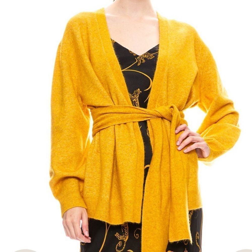 Veronica Beard Estella Wrap Cardigan Size Medium 📦